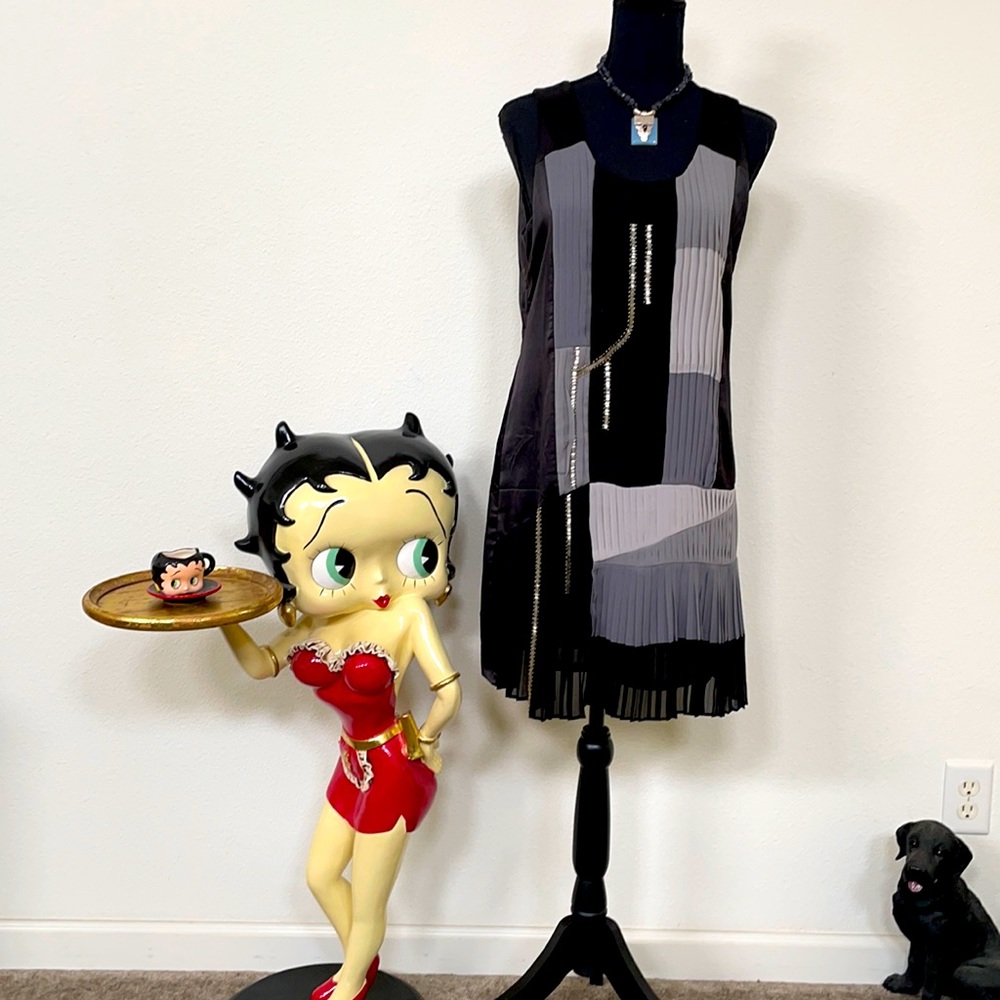 Hazel Short Dress Size Small